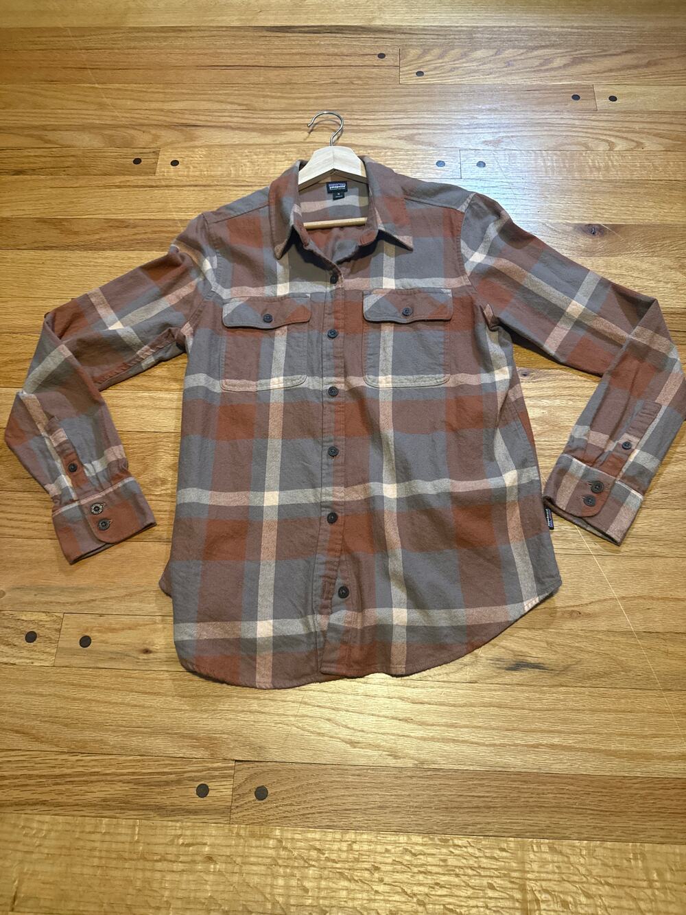 Patagonia Fjord Flannel Shirt Womens M Comstock Dusky Brown Plaid
